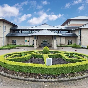 4* Hotel Thorpe Park And